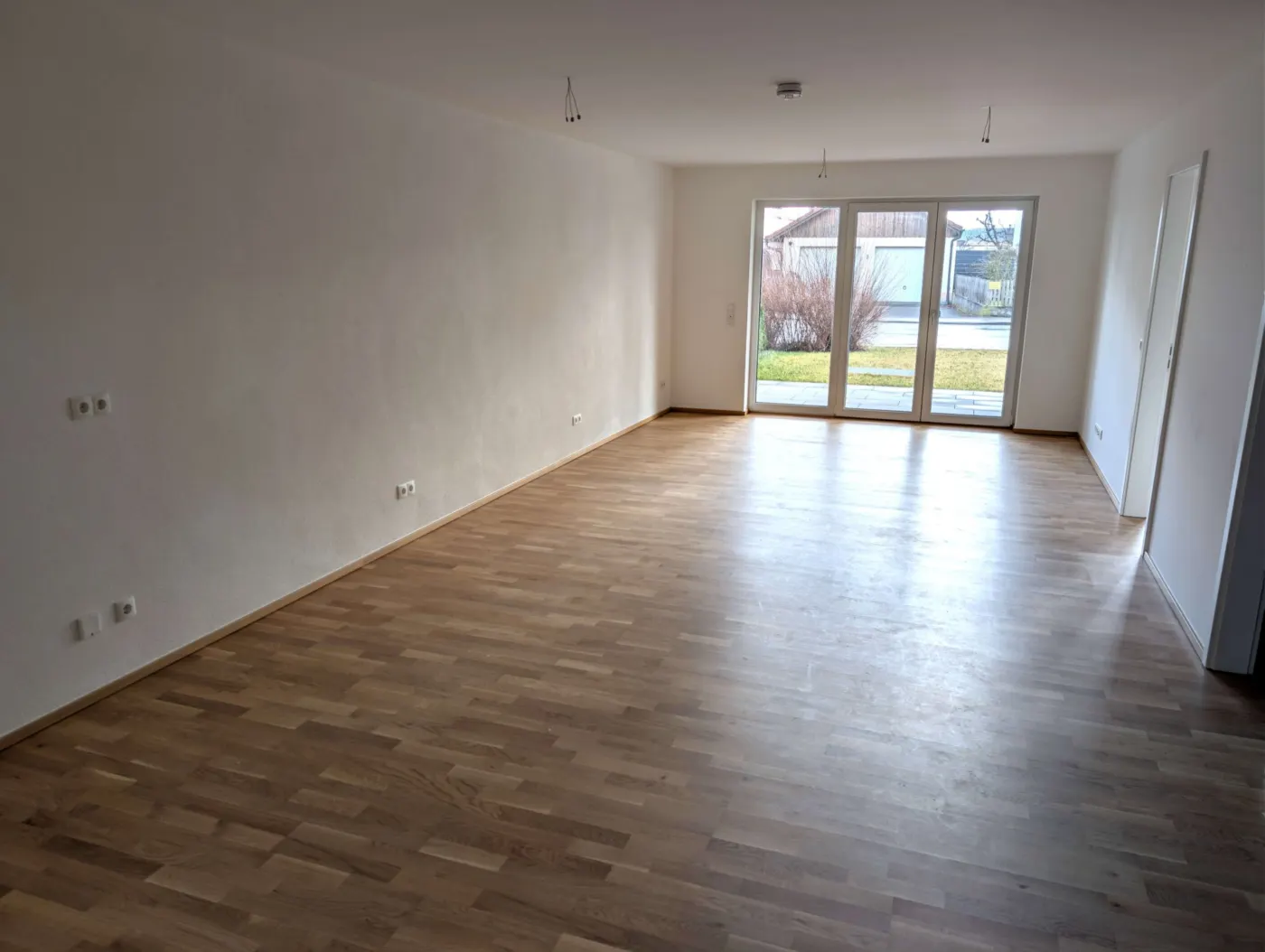 Moderne 2-Zimmer-Erdgeschosswohnung mit Terrasse & Garten in Tannheim